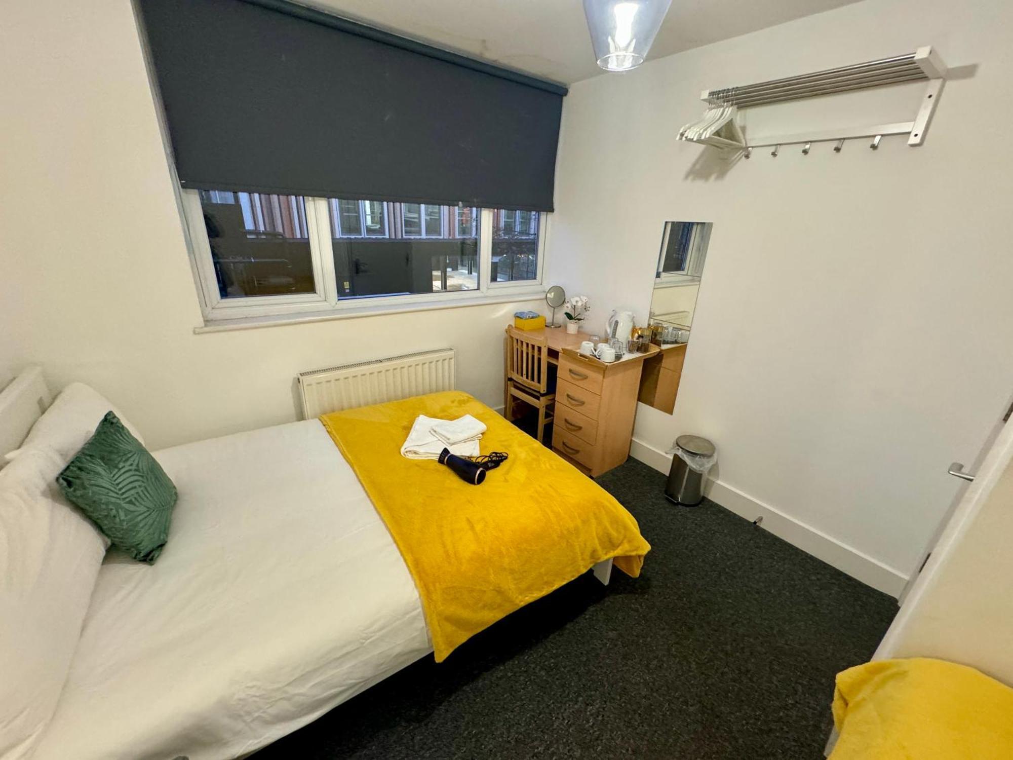 Privatunterkunft Euston Station 106 *